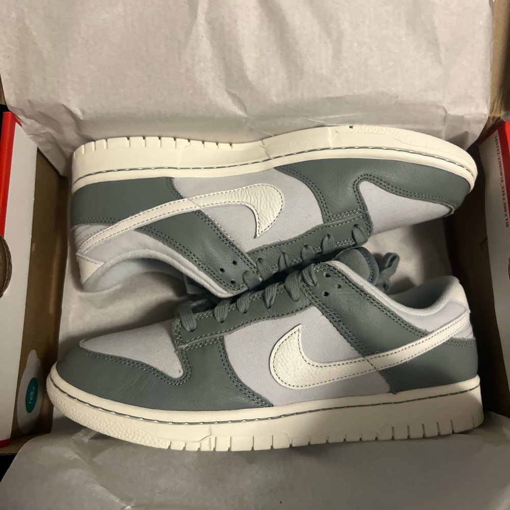Nike Dunk Low Retro Premium Mica Green SZ 9 Men
